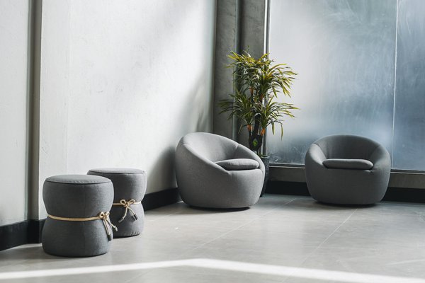 Quelles sont les implications légales et les permis nécessaires pour construire une piscine chez vous ?